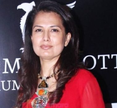 फैशन डिजाइनर रितु बेरी