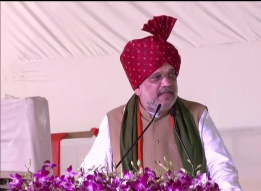 राहुल को प्रधानमंत्री बनाने के लिए कांग्रेस कर रही हैं कोशिश : शाह