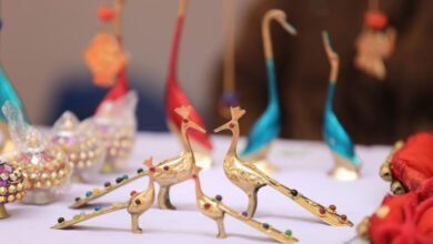 रोड शो इवेंट में अपनी मिट्टी-संस्कृति की सुगंध भी महका रही योगी सरकार