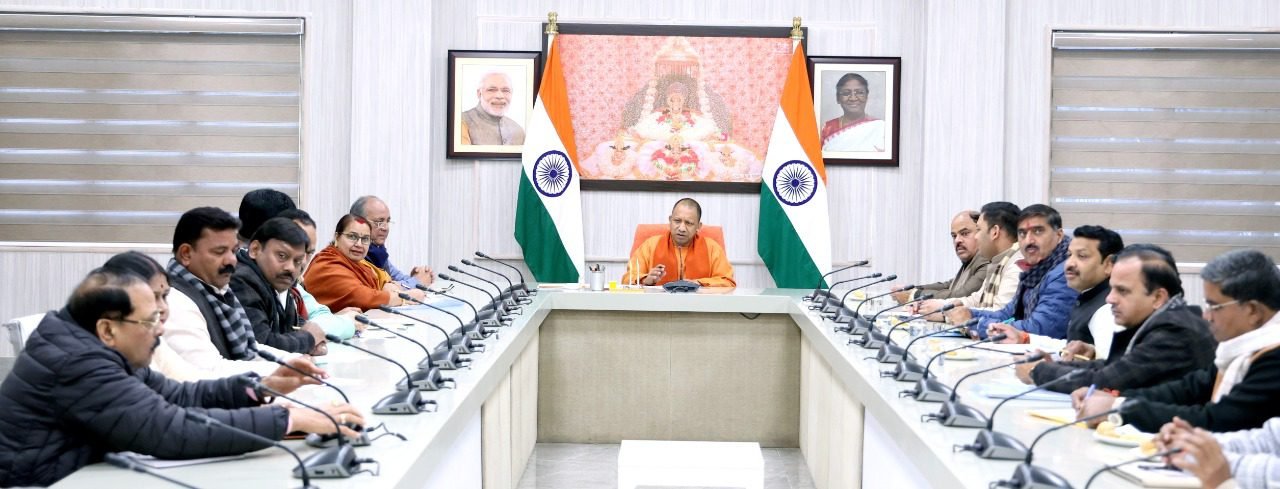 अपने क्षेत्र के ब्रांड एंबेसेडर हैं जनप्रतिनिधि- स्थानीय प्रतिभा-पोटेंशियल की करें ब्रांडिंग: मुख्यमंत्री