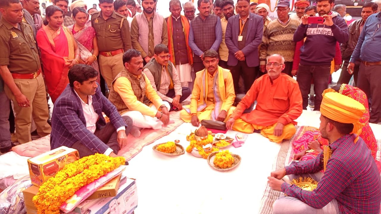 मुख्यमंत्री सामुहिक विवाह में 103 जोड़े बंधे परिणय सूत्र में