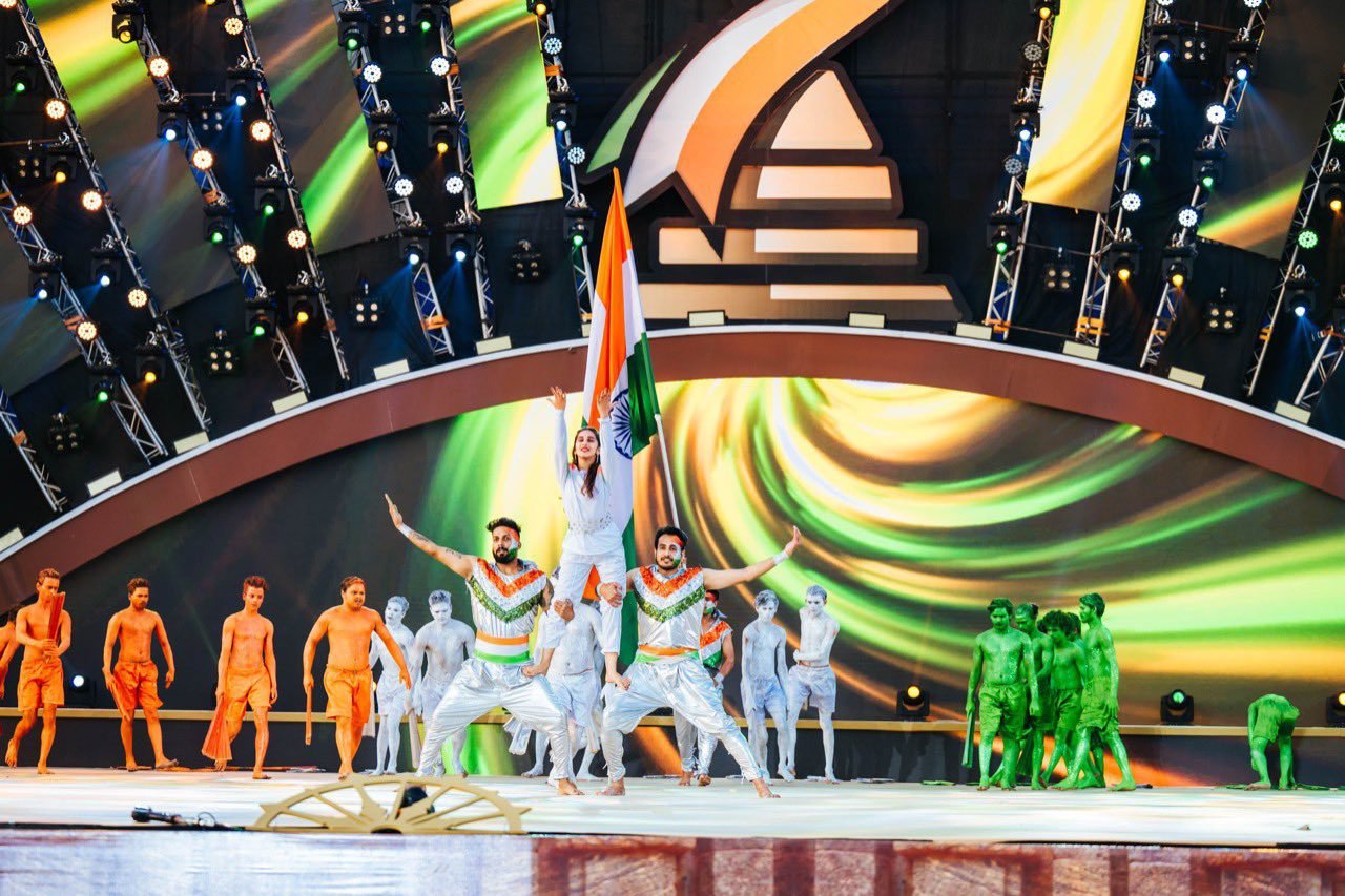 पुरुष हॉकी विश्व कप उद्घाटन समारोह में ‘हॉकी है दिल मेरा’ की धुन पर थिरका कटक