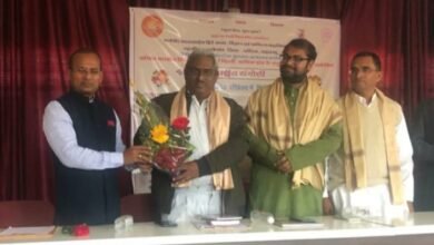 गाजीपुर:अखिल भारतीय हिन्दी महासभा के राष्ट्रीय अध्यक्ष बने डॉ. विजयानन्द