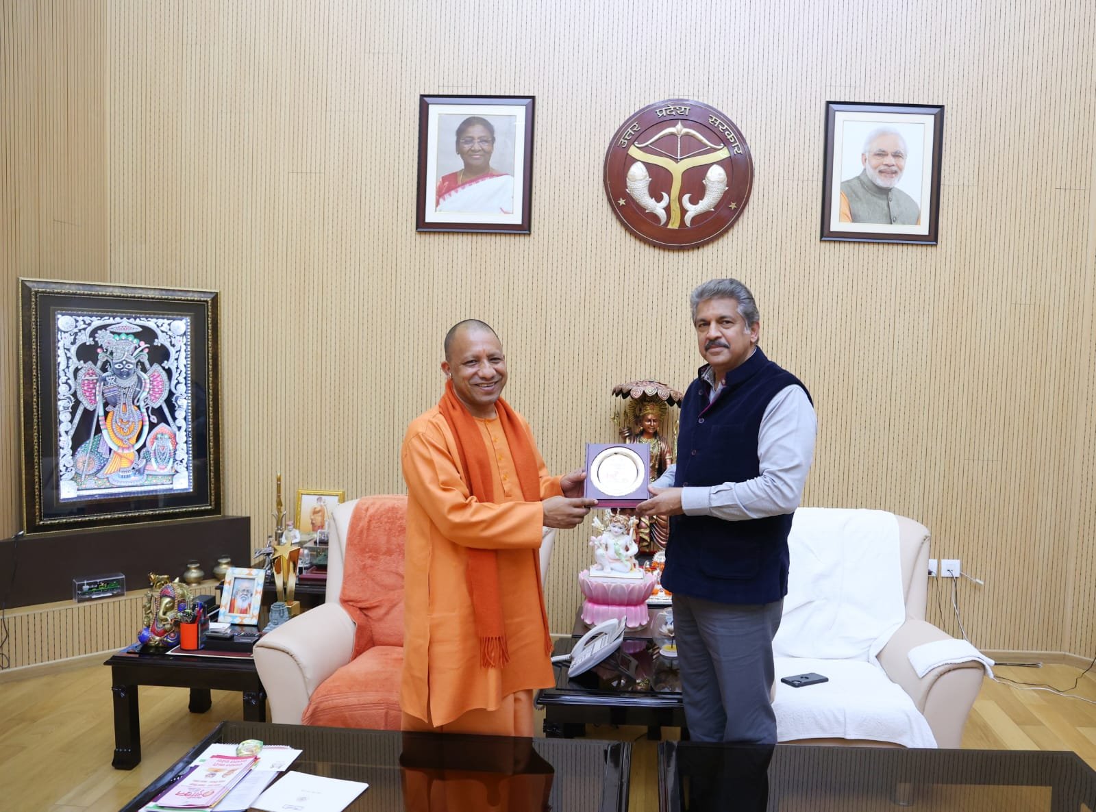 उत्तर प्रदेश के विकास में सहायक बनने को तत्पर है महिंद्रा समूह: आनंद महिंद्रा