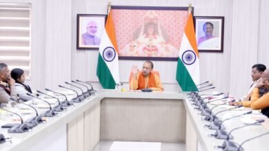 जनप्रतिनिधियों के साथ मुख्यमंत्री ने की चित्रकूट धाम मंडल के विकास कार्यों की समीक्षा