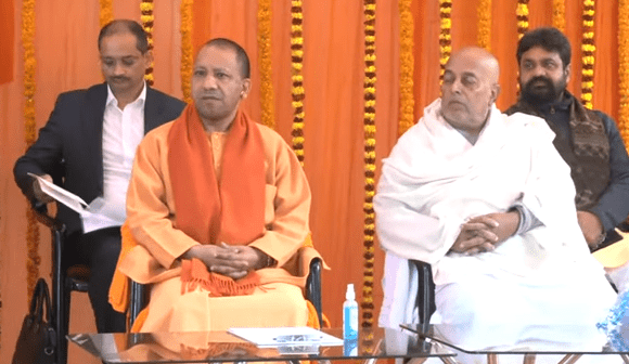 आयुष पद्धति में है भारत को हेल्थ टूरिज्म का हब बनाने का सामर्थ्य : योगी आदित्यनाथ