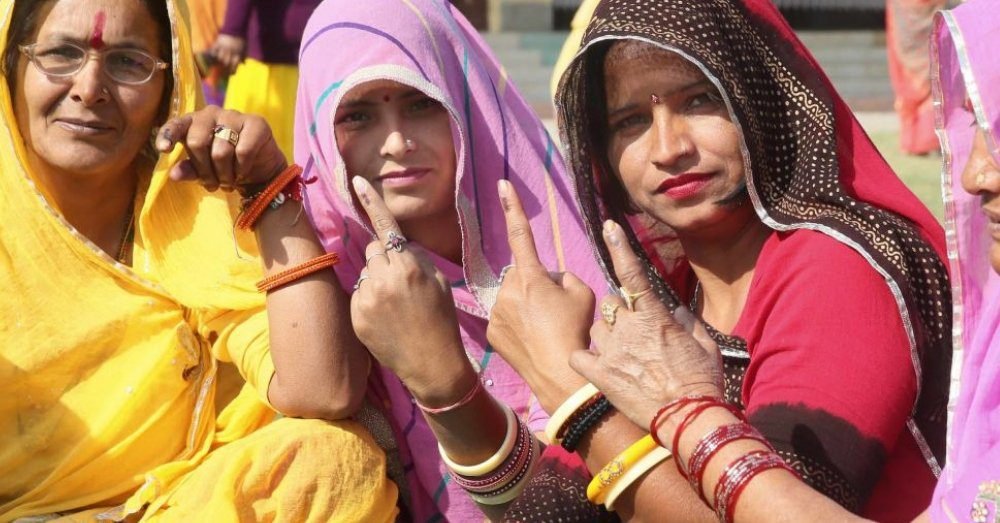 महिलाओं के लिए 30 प्रतिशत आरक्षण विधेयक को मिली स्वीकृति