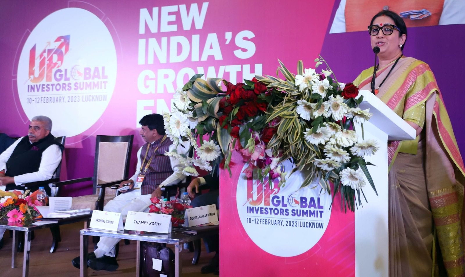 ओडीओपी कार्यक्रम चलाकर सशक्त यूपी ही नहीं, सशक्त भारत बना रहे हैंः स्मृति ईरानी