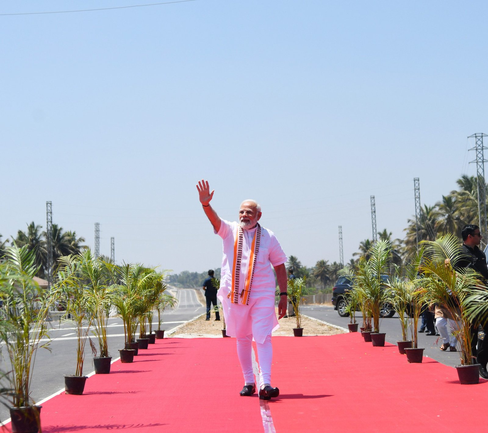 प्रधानमंत्री नरेंद्र मोदी
