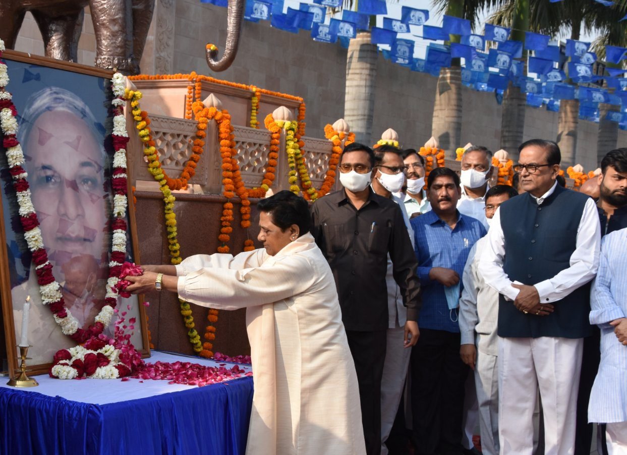 बसपा छोड़ अन्य दल दलित विरोधी,हथकंडों से बचे बहुजन समाज : मायावती