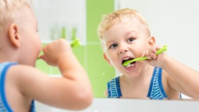 बाल दंत स्वास्थ्य का महत्व: 2 साल की उम्र से दूध के दांतों की देखभाल करना जरूरी