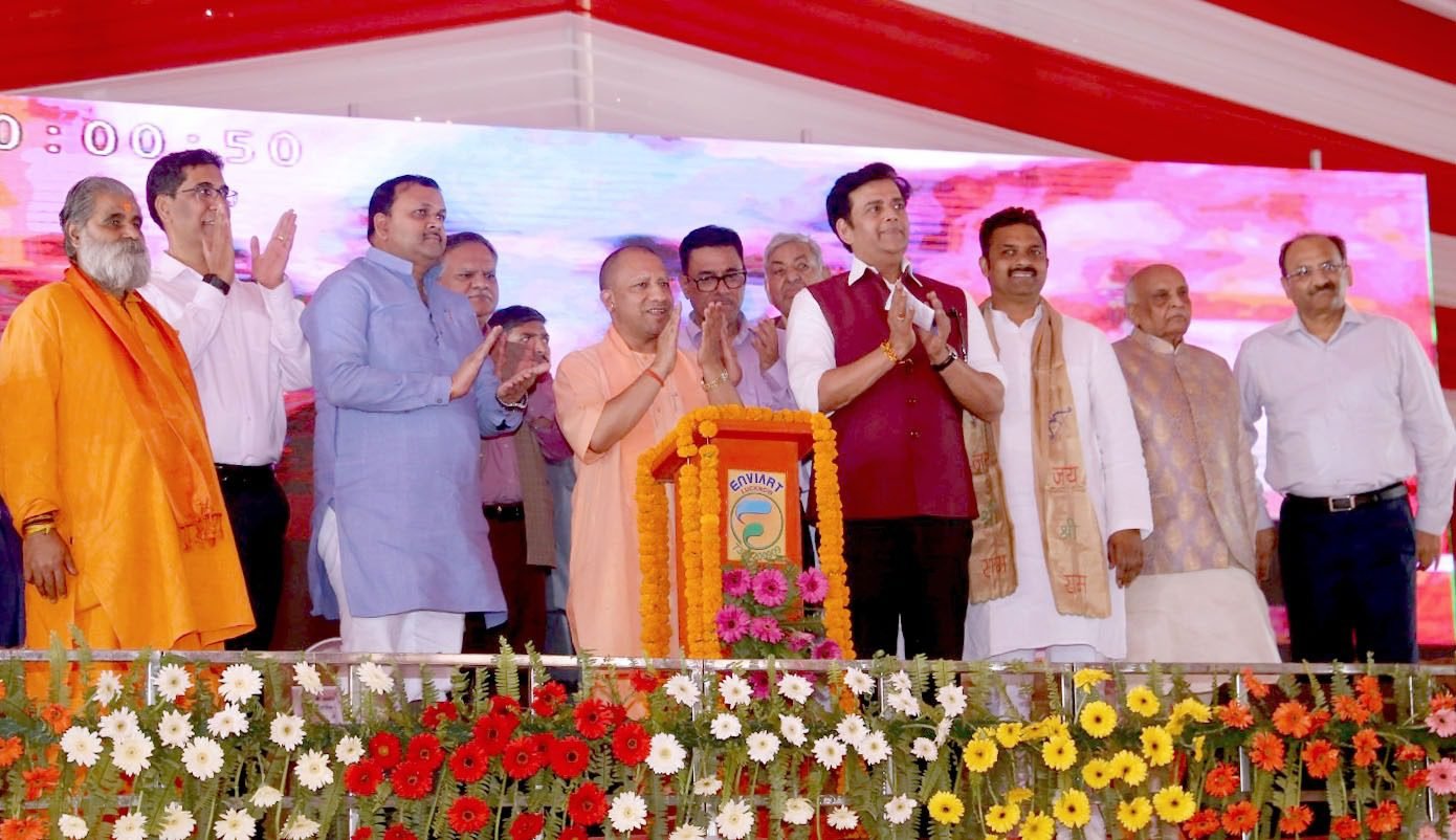 सही ट्रैक पर बढ़ते हुए देश की सबसे बड़ी अर्थव्यवस्था बनने को तैयार है उत्तर प्रदेश