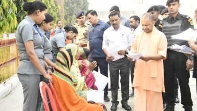 बिना चिंता उपचार कराइए- पैसा हम देंगे : सीएम योगी