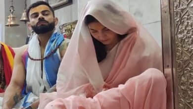 विराट ने पत्नी अनुष्का शर्मा के साथ किए बाबा महाकाल के दर्शन