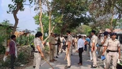 बिरनपुर बनी छावनी, खेत और नहर पर भी पुलिसकर्मी तैनात