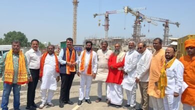 बोले- राम मंदिर हिंदू आस्था का प्रतीक.अयोध्या में महाराष्ट्र भवन बनवाने का ऐलान