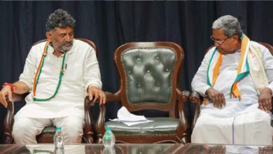कर्नाटक के नए मुख्यमंत्री के नाम तय करने में बातचीत जारी, अटकलबाजी न करें: सुरजेवाला