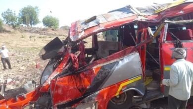 बस 50 फीट ऊंचे पुल से गिरी-22 यात्रियों की मौत-30 घायल