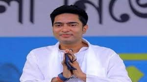 पूछताछ के लिए सीबीआई के सामने पेश हुए अभिषेक