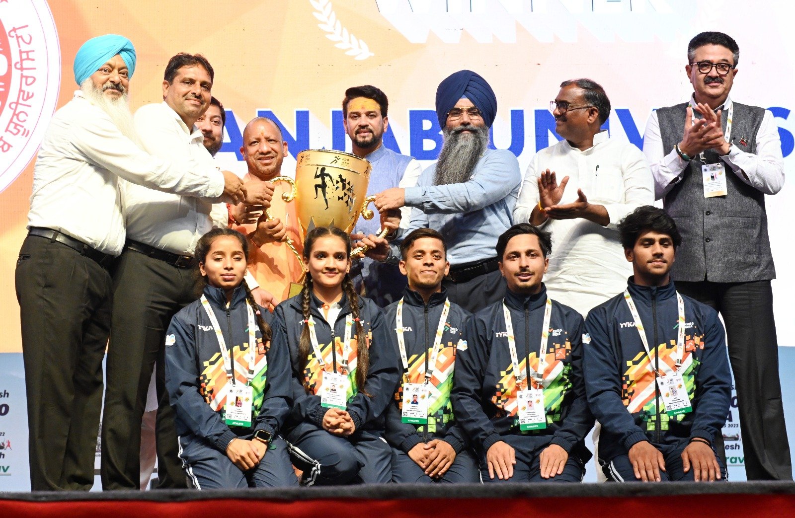 बालासोर रेल हादसे के चलते मुख्यमंत्री के निर्देश पर सादगी से मनाया गया खेलो इंडिया यूनिवर्सिटी गेम्स का समापन समारोह