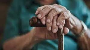 बुजुर्ग महिलाओं के प्रति दुर्व्यवहार में 16 फीसदी वृद्धि: रिपोर्ट