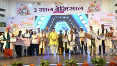 'स्वनिधि महोत्सव':13 रेहड़ी पटरी व्यवसायियों को दिया गया 3 लाख 80 हज़ार का ऋण