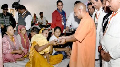 चिलकाना और जेवी जैन डिग्री कॉलेज में मुख्यमंत्री ने किया बाढ़ राहत शिविरों का निरीक्षण