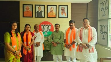 पूर्वांचल में सपा को करारा झटका, टूटे कई दिग्गज