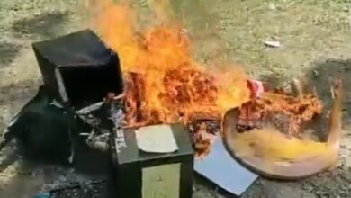 बंगाल पंचायत चुनाव में भारी हिंसा, 13 की मौत,मतदान केंद्र पर उपद्रवियों ने देर रात किया हमला