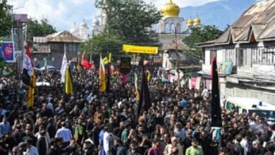34 साल बाद श्रीनगर के बीचोंबीच मुहर्रम का जुलूस निकाला गया
