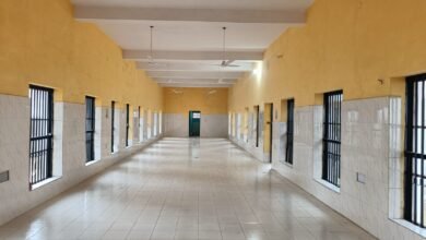 वाराणसी जिला जेल में पुरुष बंदियों ने महिला बंदियों के लिए किया बैरक का पुनर्निर्माण