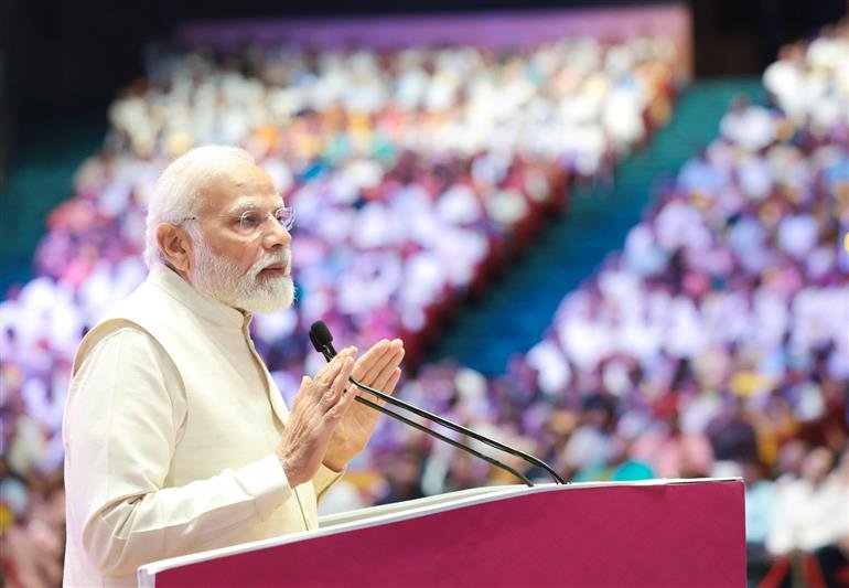 मोदी ने भ्रष्टाचार, परिवारवाद, तुष्टीकरण को बताया विकास की राह का रोड़ा