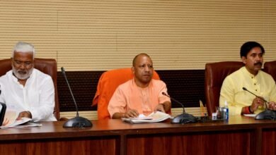 सीएम ने उद्यमियों एवं व्यापारियों की समस्याओं का निस्तारण प्राथमिकता पर किए जाने के लिए अधिकारियों को निर्देशित किया