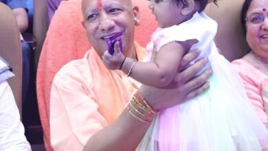सीएम योगी की बड़ी सौगात- बेटी के जन्म पर ही मिलेगी पांच हजार रुपए की धनराशि