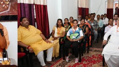 प्रदेश सरकार की योजनाओं को जरूरतमंदों तक पहुंचाने में सहयोग करें प्रबुद्धजनः सीएम योगी