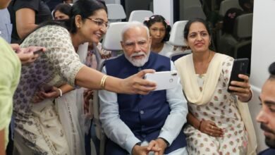 प्रधानमंत्री ने एयरपोर्ट मेट्रो एक्सप्रेस लाइन के विस्तार का उद्घाटन किया
