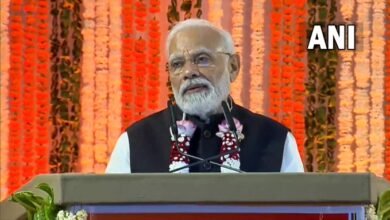 संस्कृत जानने को पिछड़ापन मानते हैं कुछ लोग, ऐसी मानसिकता के लोग होंगे परास्त : मोदी