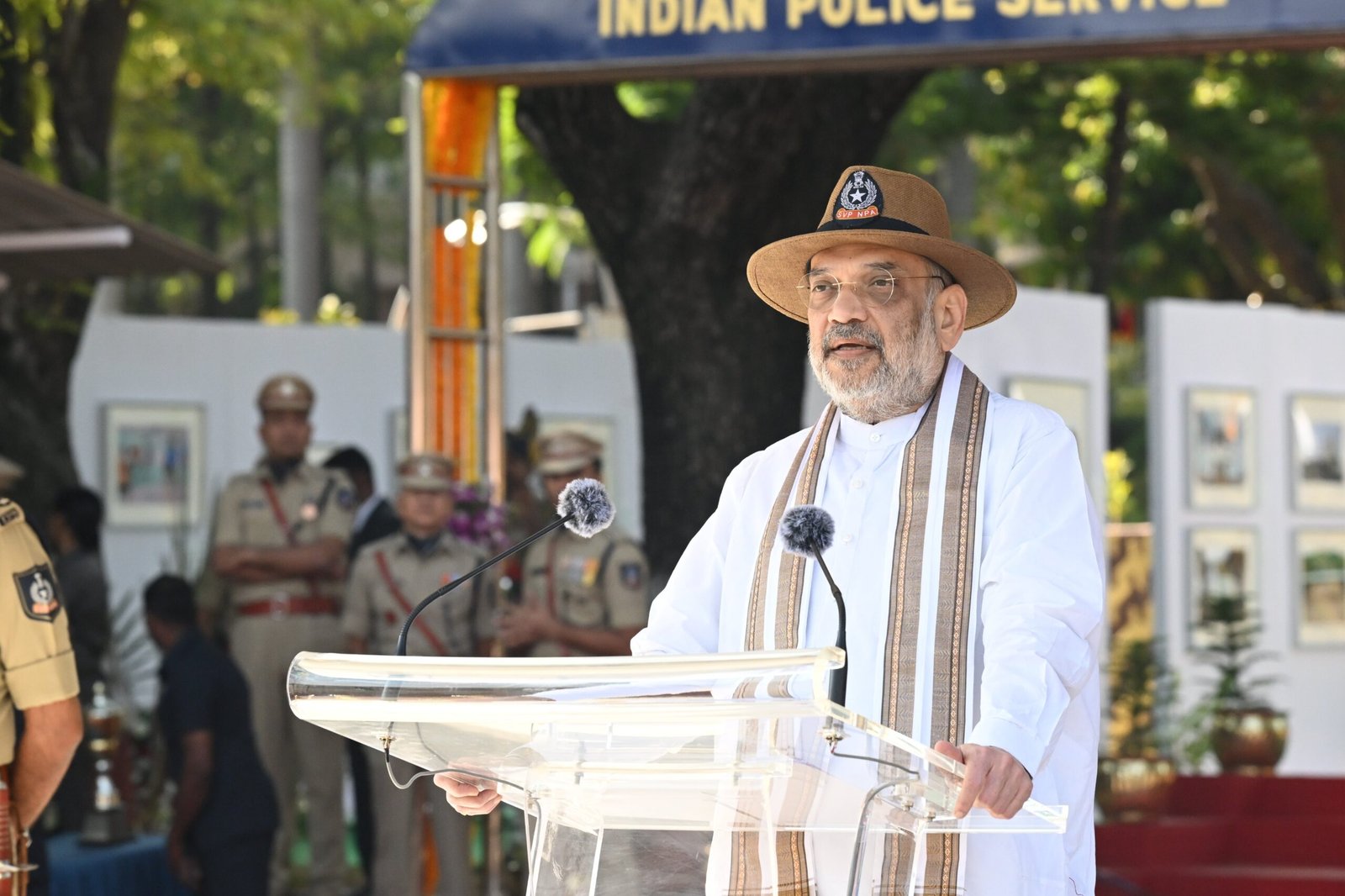भारत आतंकवाद के खिलाफ जीरो टॉलरेंस की नीति अपनाता है: शाह