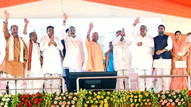 बलिया:बेटियों की सुरक्षा में सेंध लगाने वाले की होगी रावण और जैसी दुर्गति: सीएम योगी