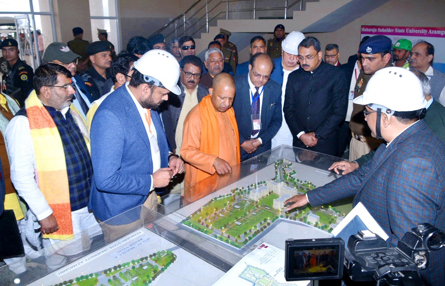 खुशहाली, सुरक्षा, समृद्धि और विकसित भारत ही 'मोदी की गारंटी' है : योगी आदित्यनाथ