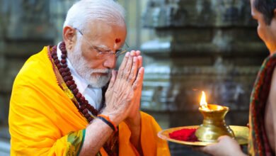 मोदी ने तमिलनाडु में विभिन्न मंदिरों का दौरा किया