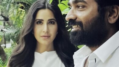 कैटरीना कैफ ने विजय सेतुपति के साथ शेयर की फ़ोटो: प्रमोशनल ब्लिट्ज़ में 'मेरी क्रिसमस' का उत्साह प्रदर्शित किया!