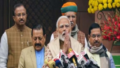 हुड़दंग करने वाले सांसद करें आत्मनिरीक्षण : मोदी