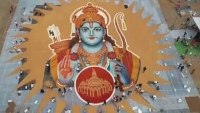 19 हजार वर्गफीट में कलाकारों ने धान से बनाई श्रीराम की रंगोली
