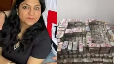 निलंबित आईएएस को नहीं मिली सुप्रीम कोर्ट से राहत