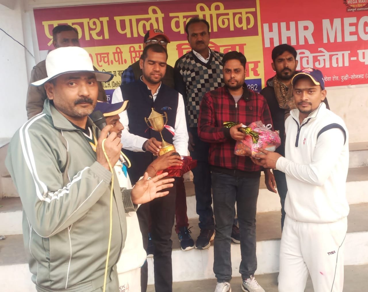 सिंगरौली मप्र को 107 रनों से रौंद दुर्गापुर पश्चिम बंगाल की टीम पहुंची फाइनल में