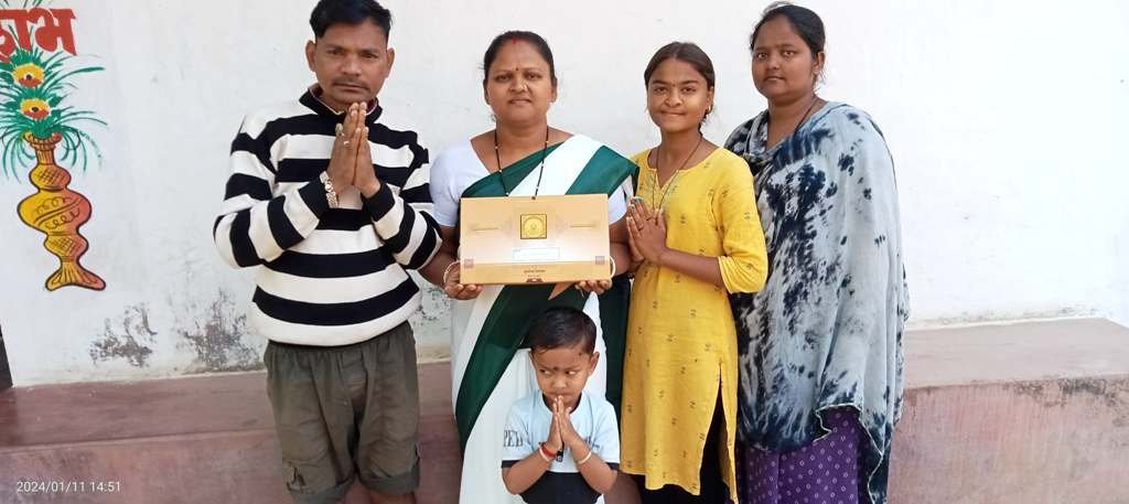 700 शवों का पीएम करने वाली संतोषी को मिला अयोध्या का निमंत्रण