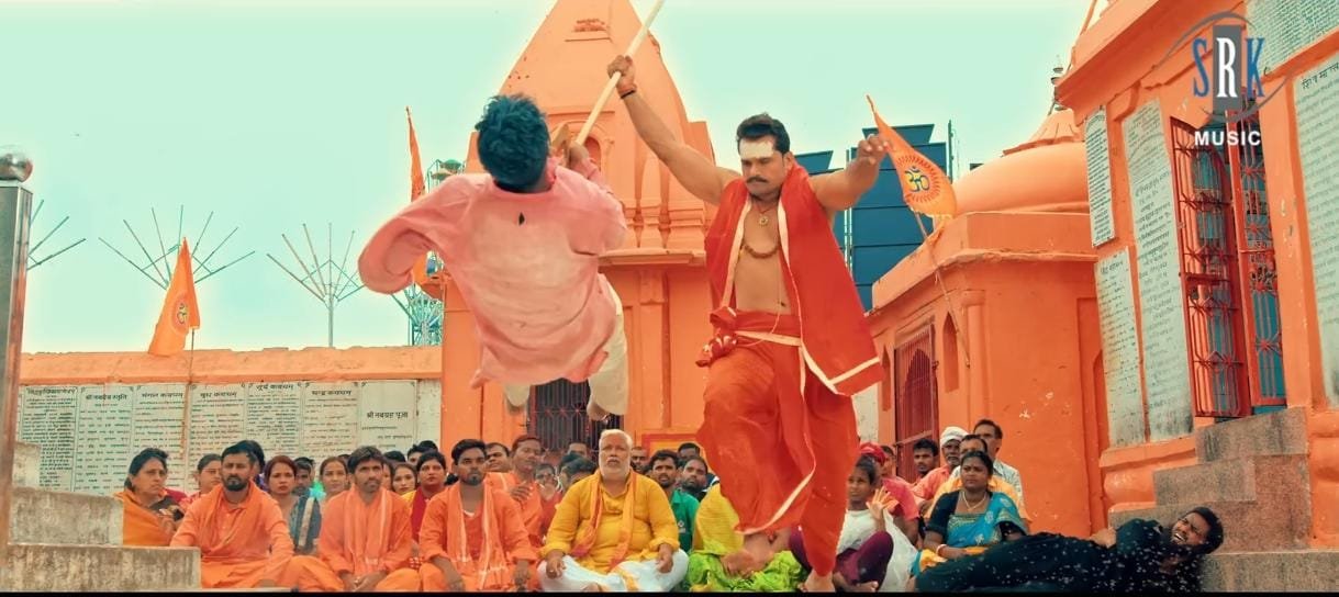 एस आर के म्यूजिक प्रस्तुत सुपर स्टार खेसारी लाल यादव की फिल्म "रंग दे बसंती" का टीज़र हुआ आउट, रौद्र रूप में नजर आए खेसारी लाल यादव