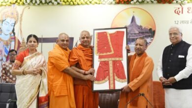 अयोध्या में अब गोली नहीं चलेगी, मिलेंगे लड्डू के गोले: मुख्यमंत्री