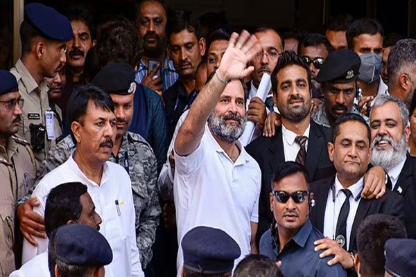 कांग्रेस नेता राहुल गांधी को सुल्तानपुर कोर्ट से मिली जमानत